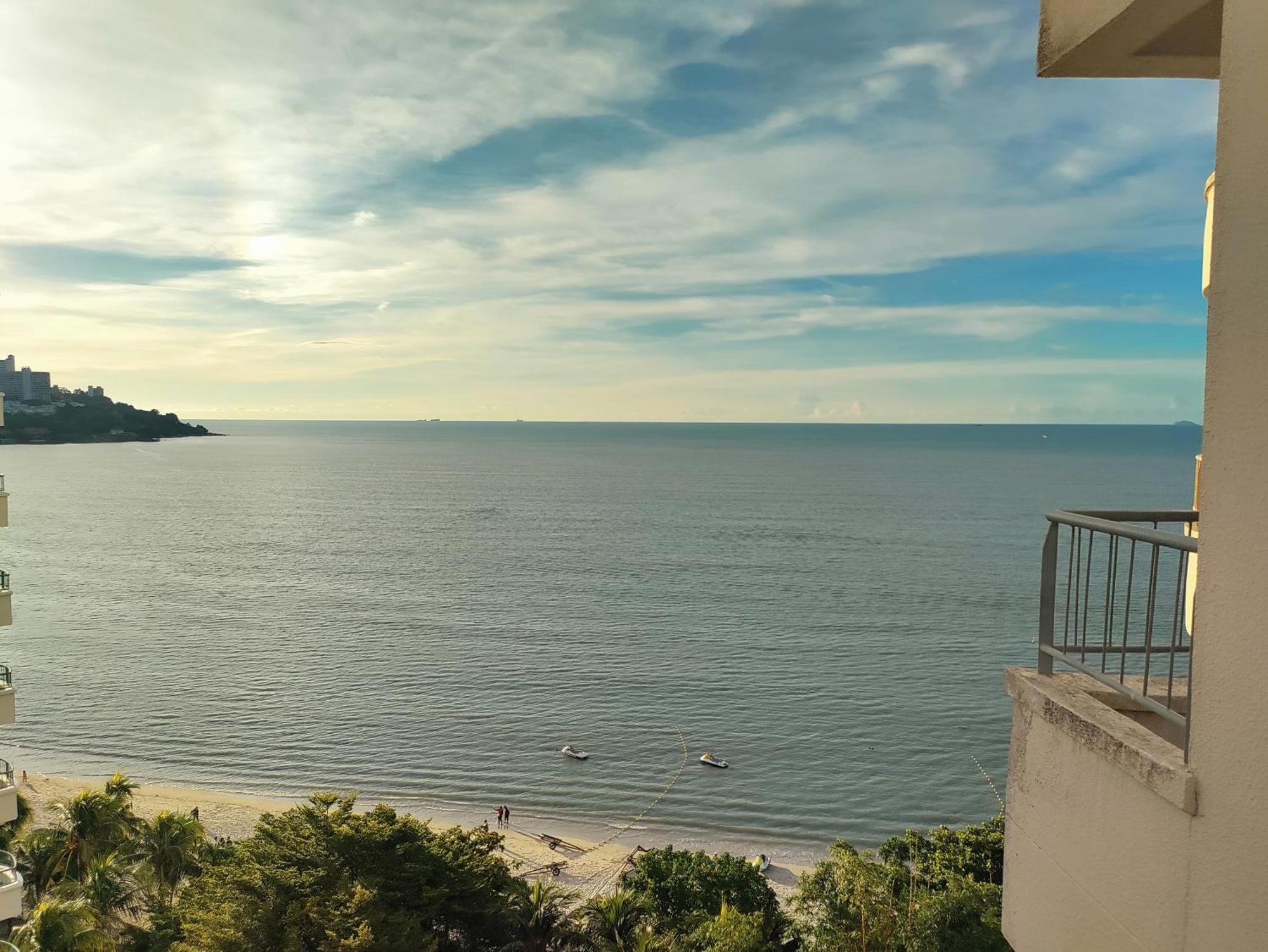 Rainbow Paradise At Tanjung Bungah Tanjung Bungah  Exterior photo