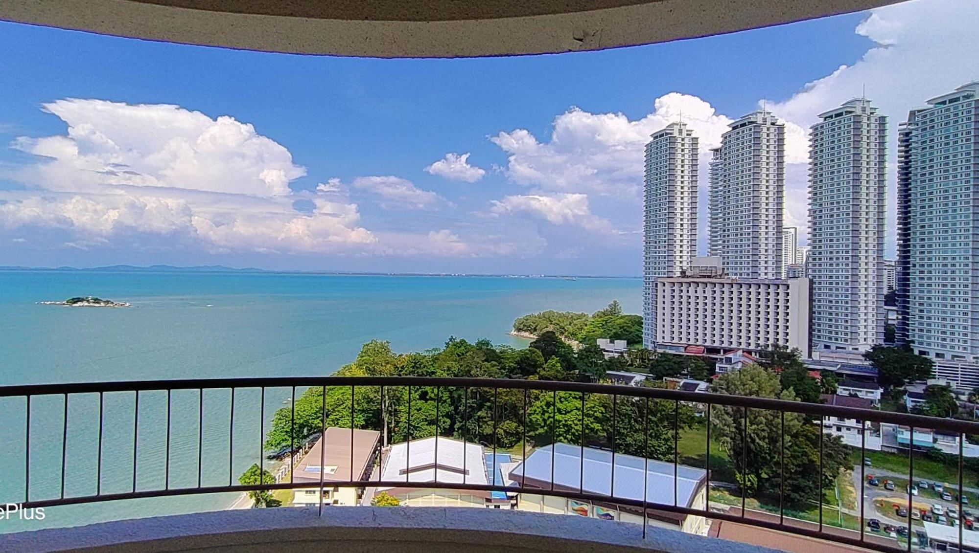 Rainbow Paradise At Tanjung Bungah Tanjung Bungah  Exterior photo